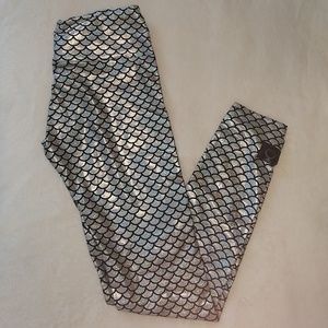 Purusha people silver mermaid workout leggings